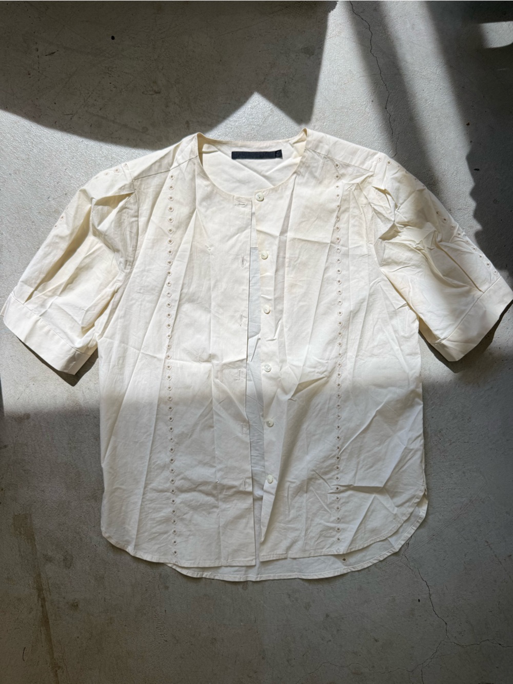 Jenni Kayne Harper Top - Cream Short-Sleeve Button-Up Shirt